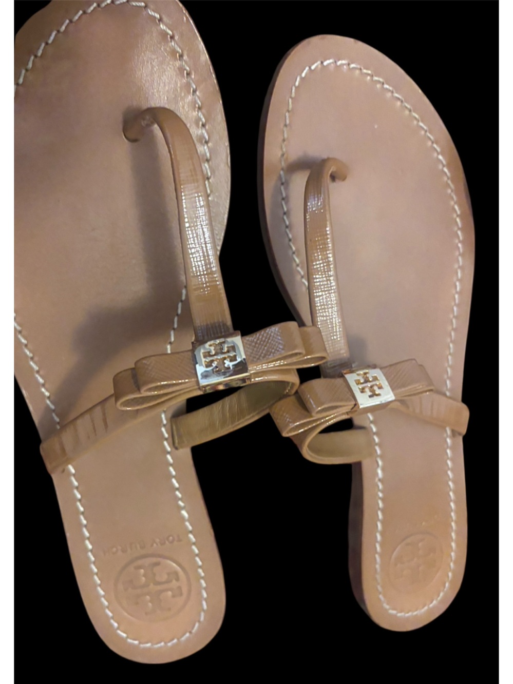 Tory Burch Tan Leather Bow Thong Sandals with Gold Logo Accent